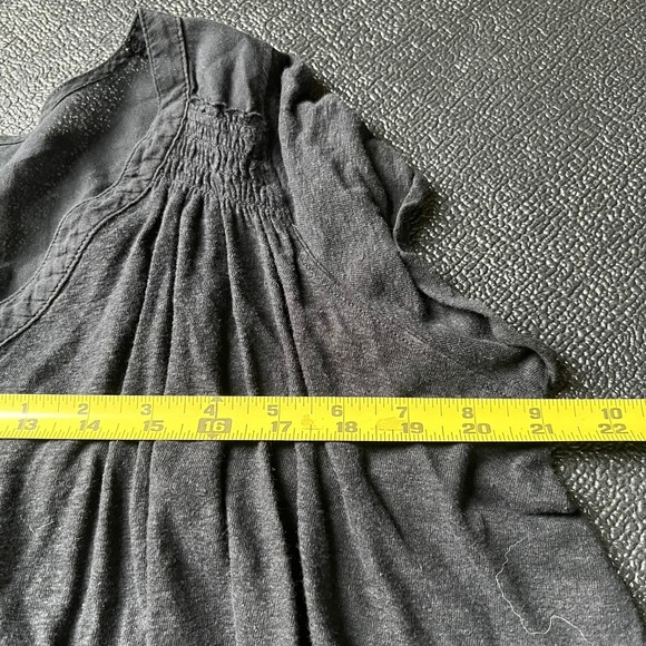 Free People Black High Low Button Front Smocked V-Neck Tunic Top S Boho Grunge - Picture 6 of 7